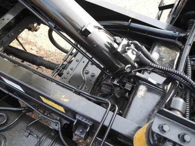 日野 デュトロ BDG-XZU304X(2WD)の写真16