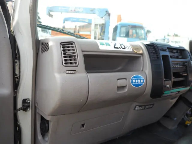 日野 デュトロ BDG-XZU304X(2WD)の写真39