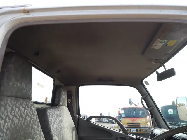 日野 デュトロ BDG-XZU304X(2WD)の写真43