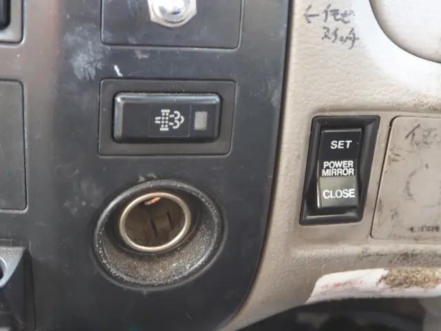 日野 デュトロ BDG-XZU304X(2WD)の写真48