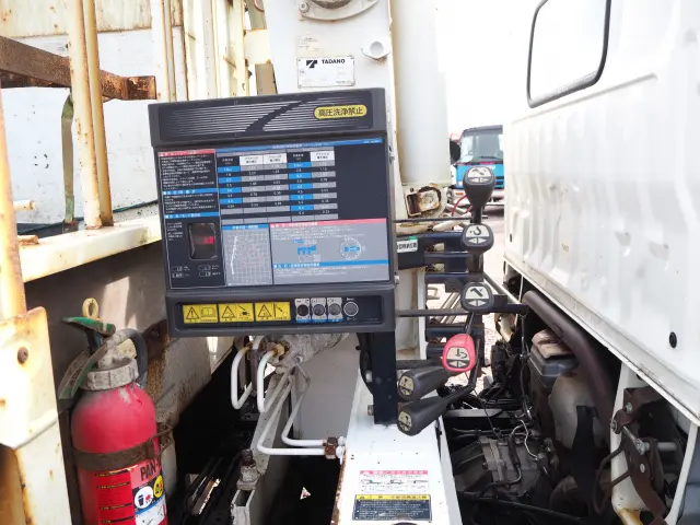 日野 デュトロ TKG-XZU695M(4WD)の写真10