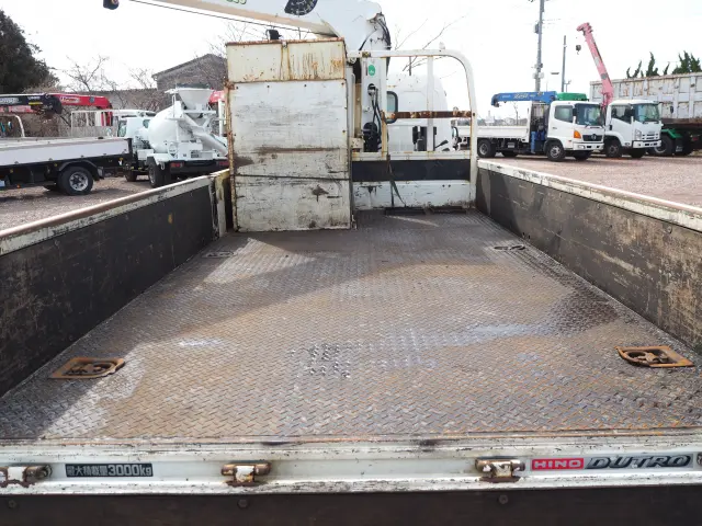 日野 デュトロ TKG-XZU695M(4WD)の写真18