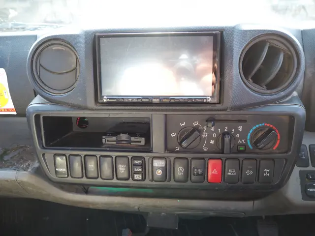 日野 デュトロ TKG-XZU695M(4WD)の写真45