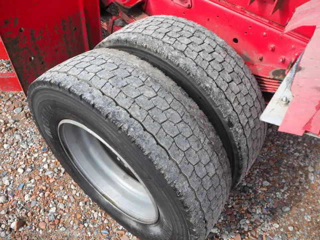 日野 レンジャー BDG-FE7JEWA(2WD)の写真28