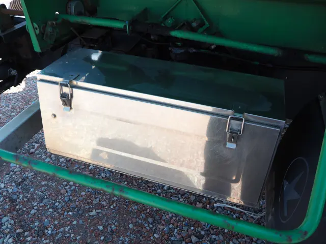 いすゞ ギガ PDG-CYM77P8(6x2)の写真20