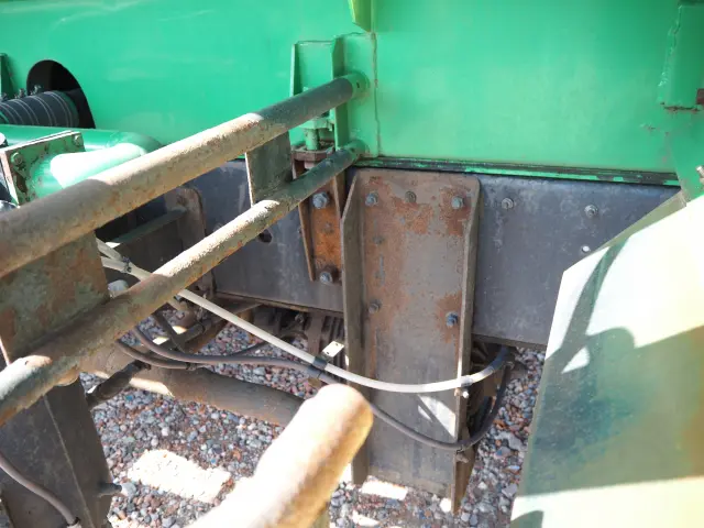 いすゞ ギガ PDG-CYM77P8(6x2)の写真33