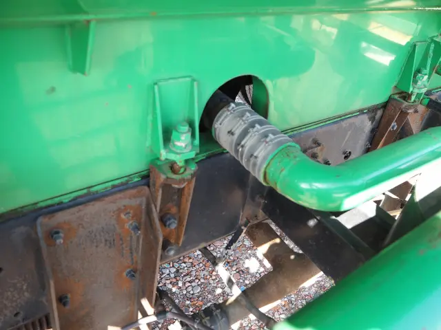 いすゞ ギガ PDG-CYM77P8(6x2)の写真35