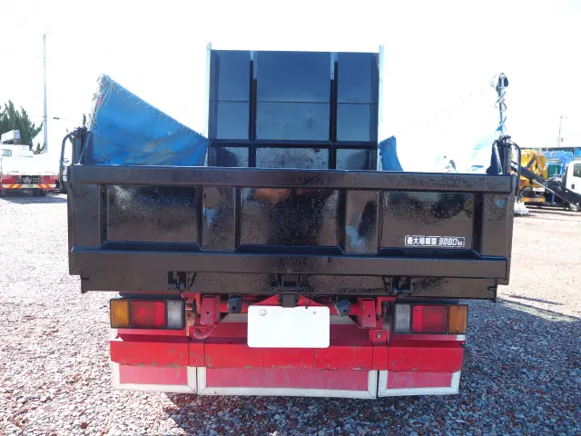 いすゞ エルフ SKG-NKR85AD(2WD)の写真4