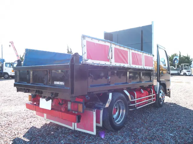 いすゞ エルフ SKG-NKR85AD(2WD)の写真5