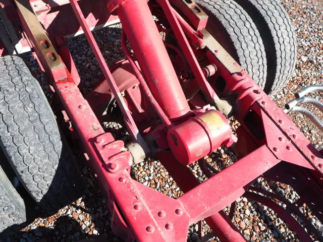 いすゞ エルフ SKG-NKR85AD(2WD)の写真24