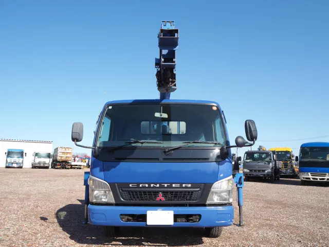 三菱 キャンター KK-FE83EEN(2WD)の写真8