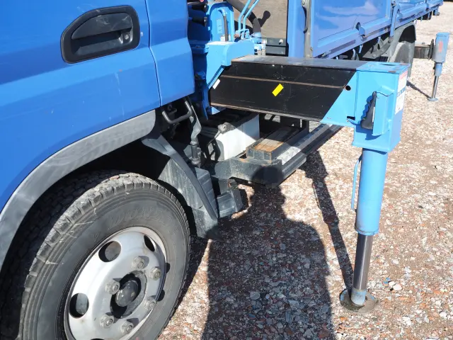 三菱 キャンター KK-FE83EEN(2WD)の写真14