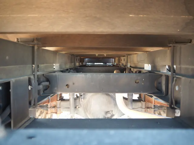 三菱 キャンター KK-FE83EEN(2WD)の写真30