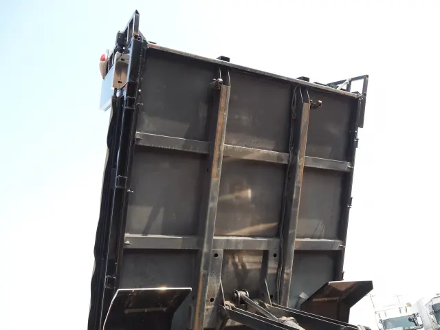 三菱 ファイター KK-FK71HC(2WD)の写真21