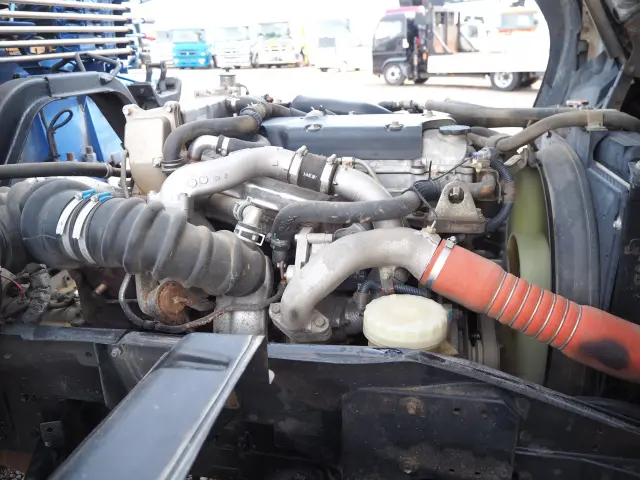 いすゞ フォワード LPG-FTR90S2(2WD)の写真18