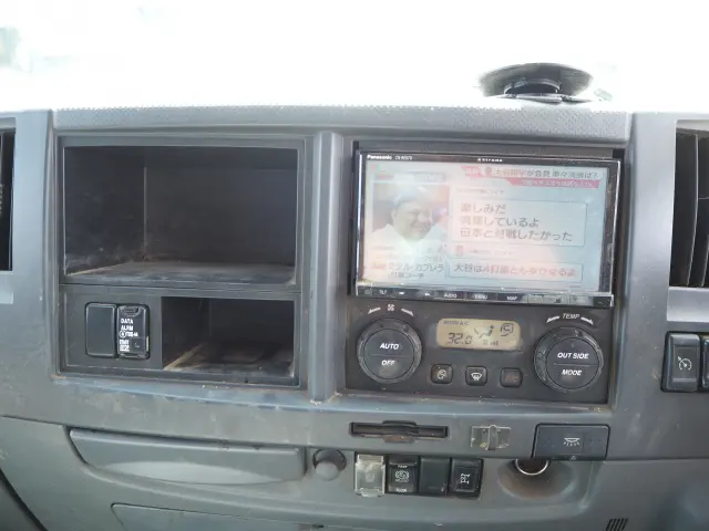 いすゞ フォワード LPG-FTR90S2(2WD)の写真48