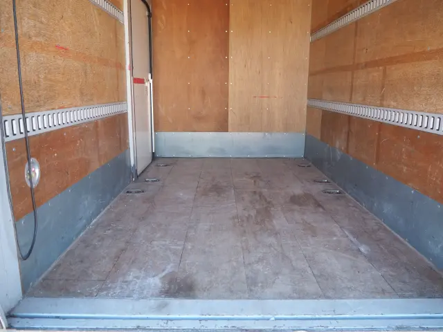 トヨタ ダイナ TKG-XZU675(4WD)の写真20