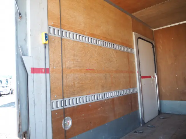 トヨタ ダイナ TKG-XZU675(4WD)の写真23