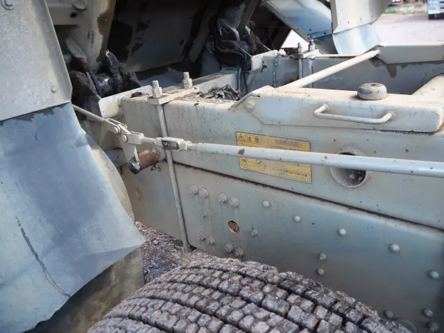 三菱 スーパーグレート QKG-FV50VX(6x4)の写真17