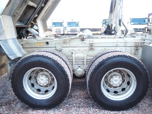 三菱 スーパーグレート QKG-FV50VX(6x4)の写真19