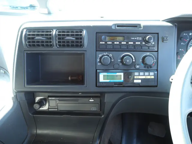 三菱 スーパーグレート LKG-FS54VZ(8x4)の写真46