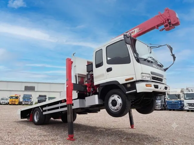 いすゞ フォワード KL-FSR34L4R(2WD)の写真7