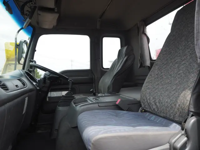 いすゞ フォワード KL-FSR34L4R(2WD)の写真37