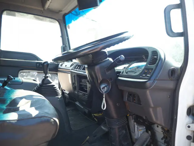 いすゞ フォワード KL-FSR34L4R(2WD)の写真41