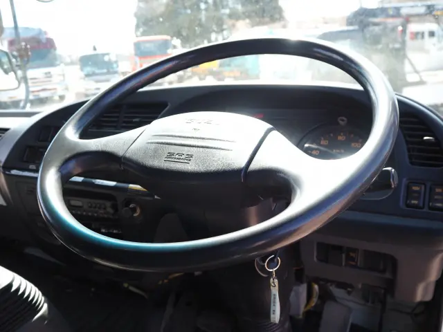 いすゞ フォワード KL-FSR34L4R(2WD)の写真43