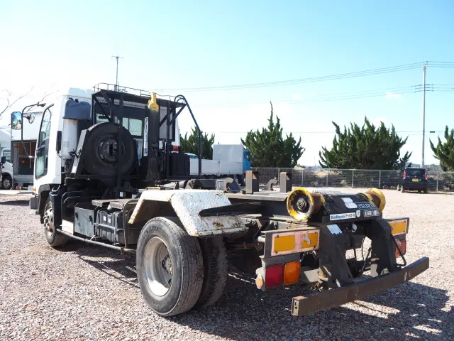 いすゞ フォワード PB-FRR35E3S(2WD)の写真3