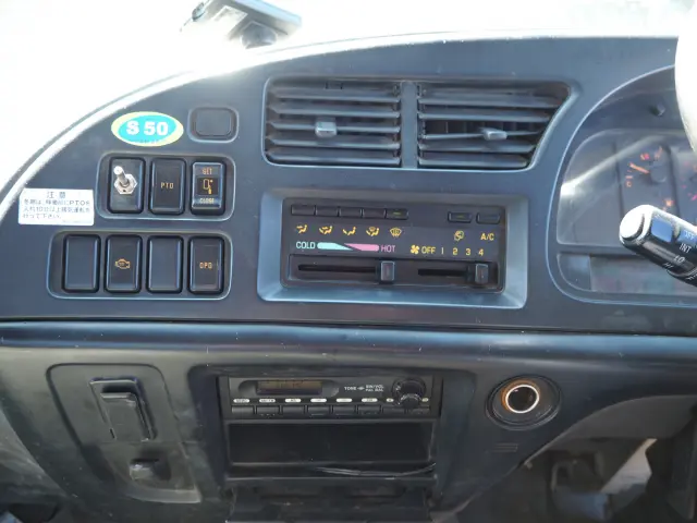 いすゞ フォワード PB-FRR35E3S(2WD)の写真46