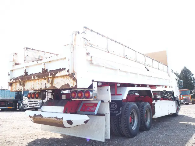 UD クオン QKG-CW5ZL(6x4)の写真5