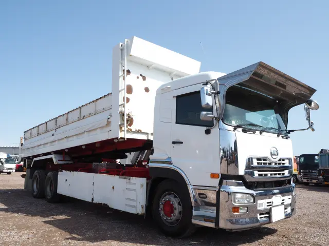 UD クオン QKG-CW5ZL(6x4)の写真7