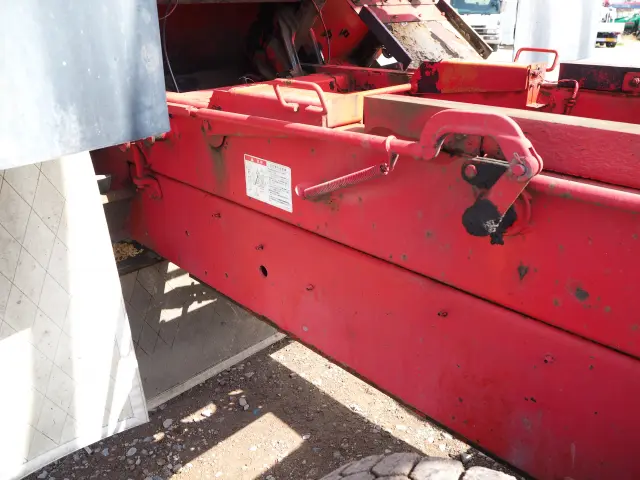 UD クオン QKG-CW5ZL(6x4)の写真22