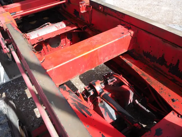 UD クオン QKG-CW5ZL(6x4)の写真24