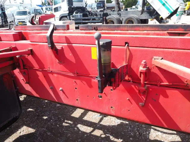 UD クオン QKG-CW5ZL(6x4)の写真34