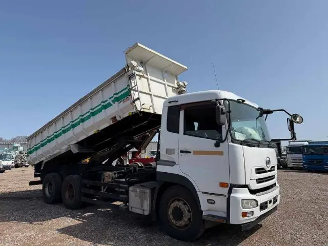 UD クオン LDG-CW5YL(6x4)の写真7