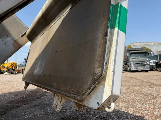 UD クオン LDG-CW5YL(6x4)の写真14