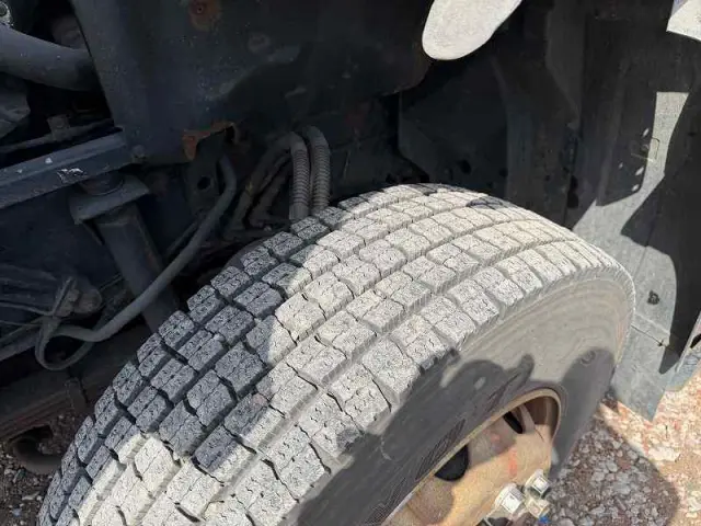 UD クオン LDG-CW5YL(6x4)の写真16