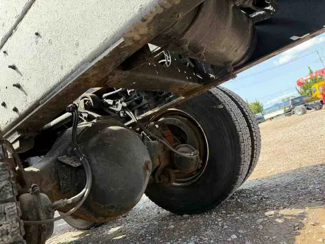 UD クオン LDG-CW5YL(6x4)の写真22