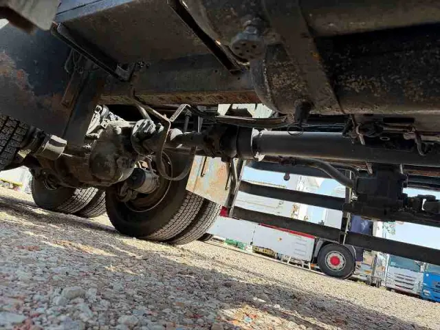 UD クオン LDG-CW5YL(6x4)の写真28