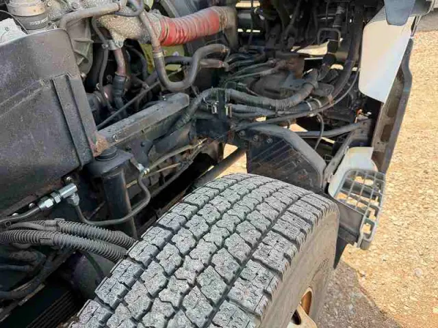 UD クオン LDG-CW5YL(6x4)の写真30