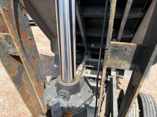 UD クオン LDG-CW5YL(6x4)の写真35