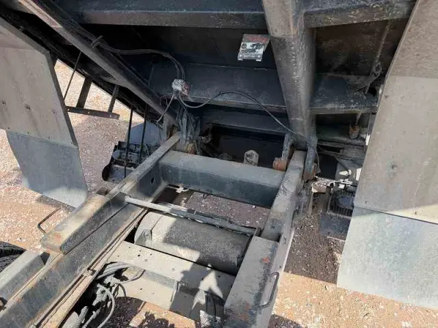 UD クオン LDG-CW5YL(6x4)の写真36