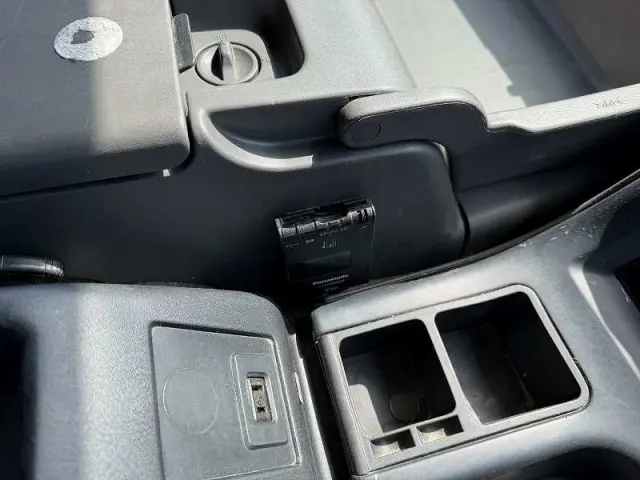 いすゞ ギガ QKG-CXZ77AT(6x2)の写真50