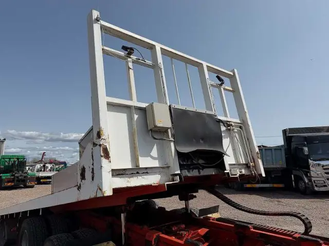 ＵＤ クオン BDG-GK8JRWA(6x4)の写真9