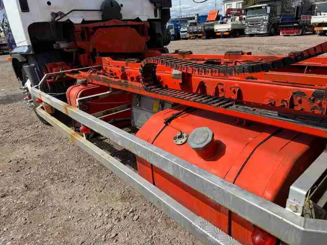 ＵＤ クオン BDG-GK8JRWA(6x4)の写真13