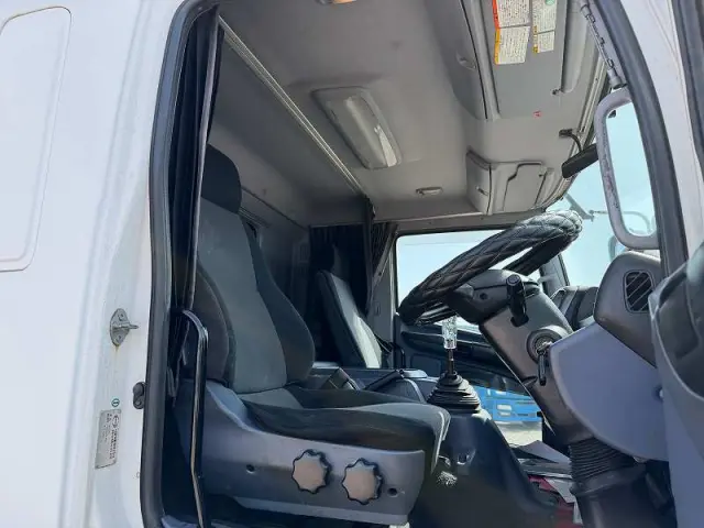 ＵＤ クオン BDG-GK8JRWA(6x4)の写真47