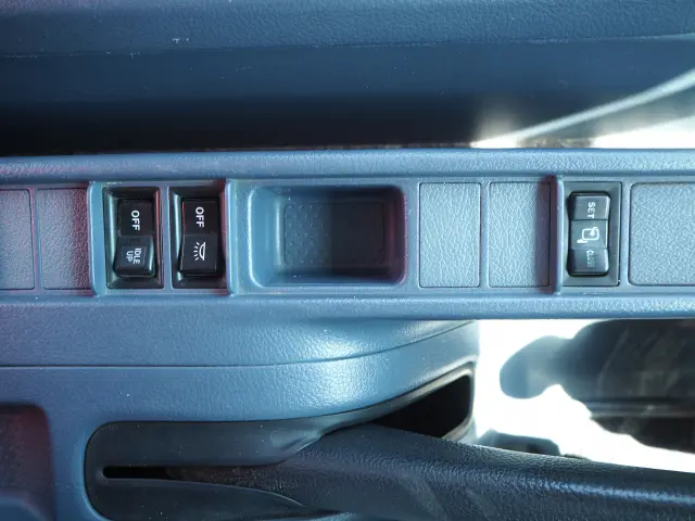 日野 レンジャー PB-FD8JLFA(2WD)の写真46