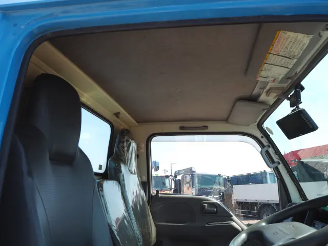 いすゞ エルフ TKG-NKR85N(2WD)の写真43